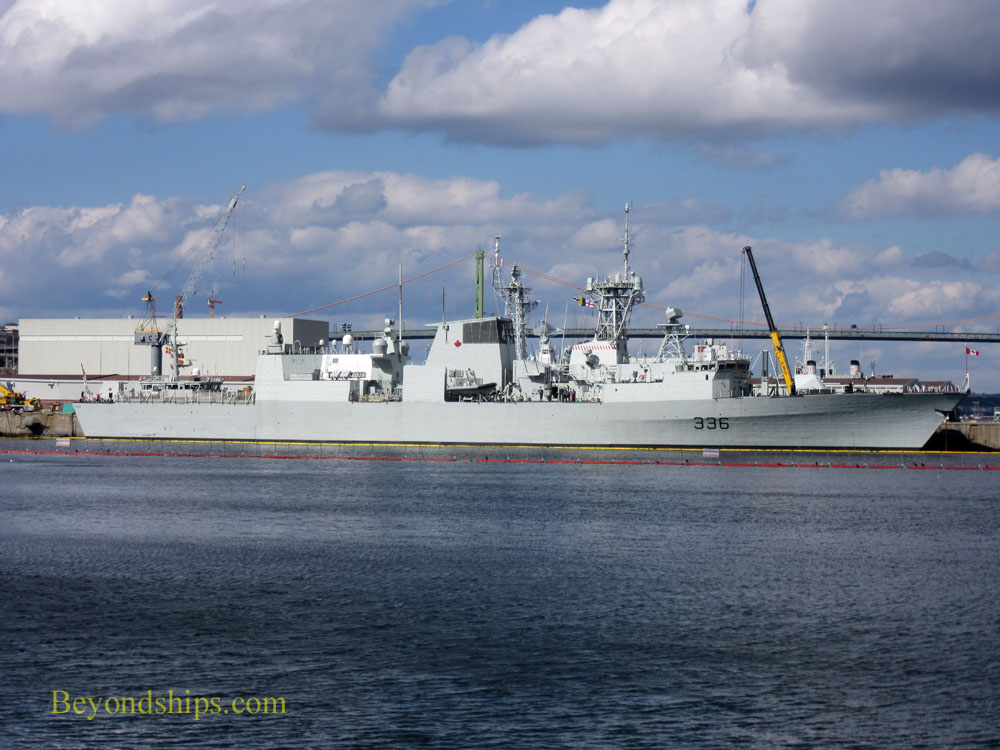 Canadian Navy frigate Montreal