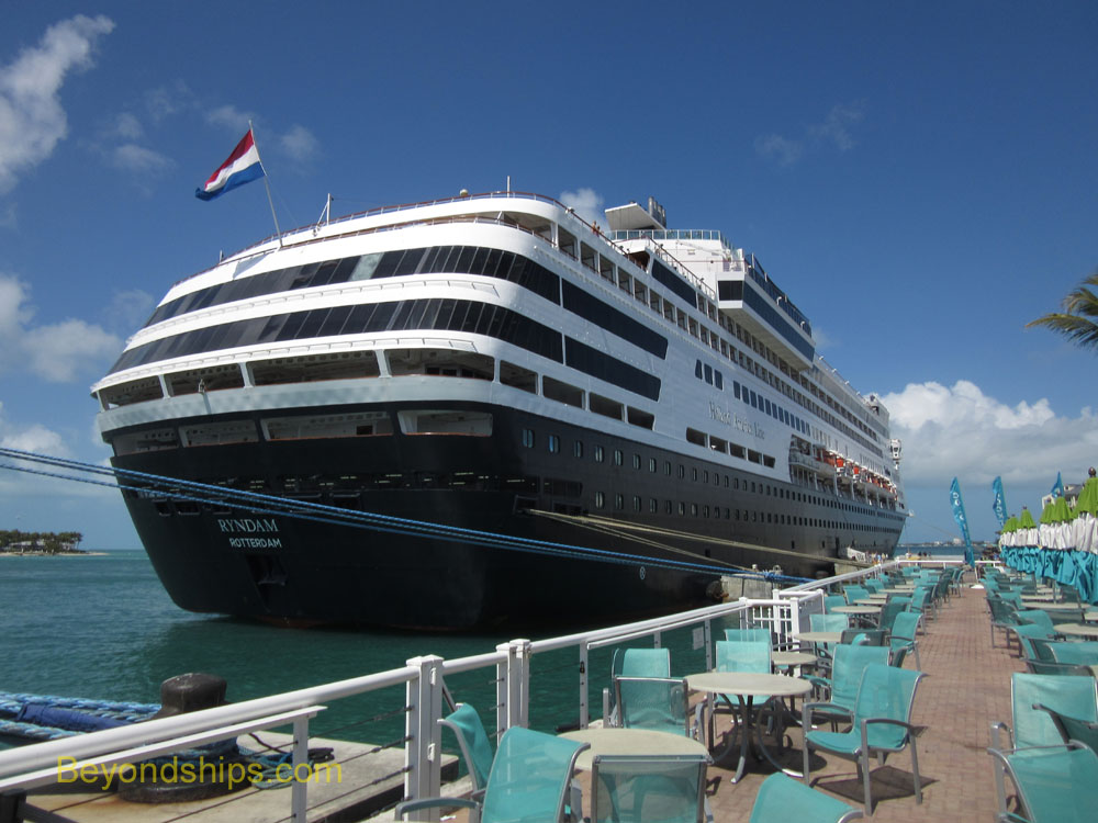 Rundam cruise ship