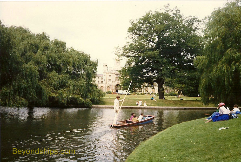 Punting, River Cam, Cambridge