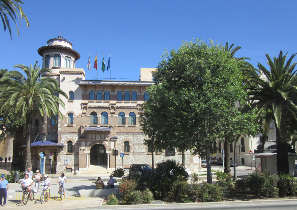 Malaga, Old Post Office Building