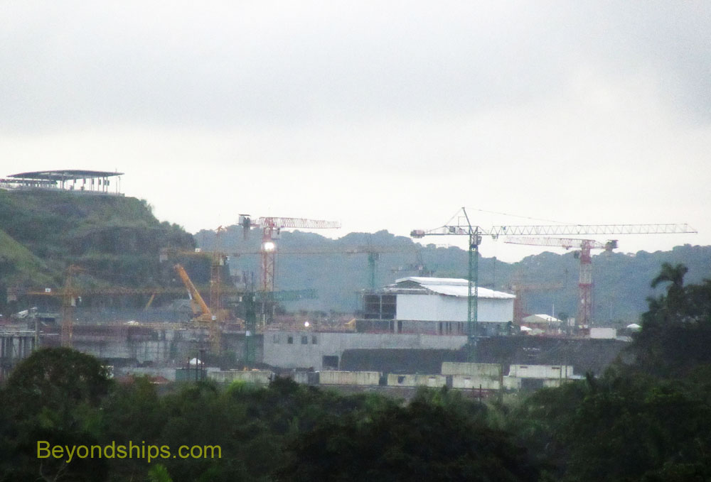 Consruction of new locks for the Panama Canal 