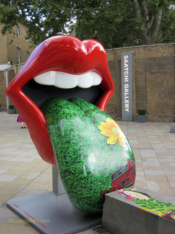 Rolling Stones sculpture, Saatchi Gallery, London