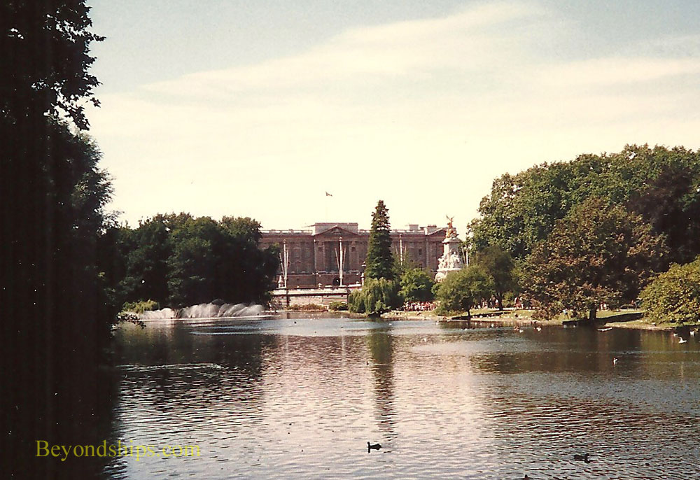 Buckingham Palace from St James Park London