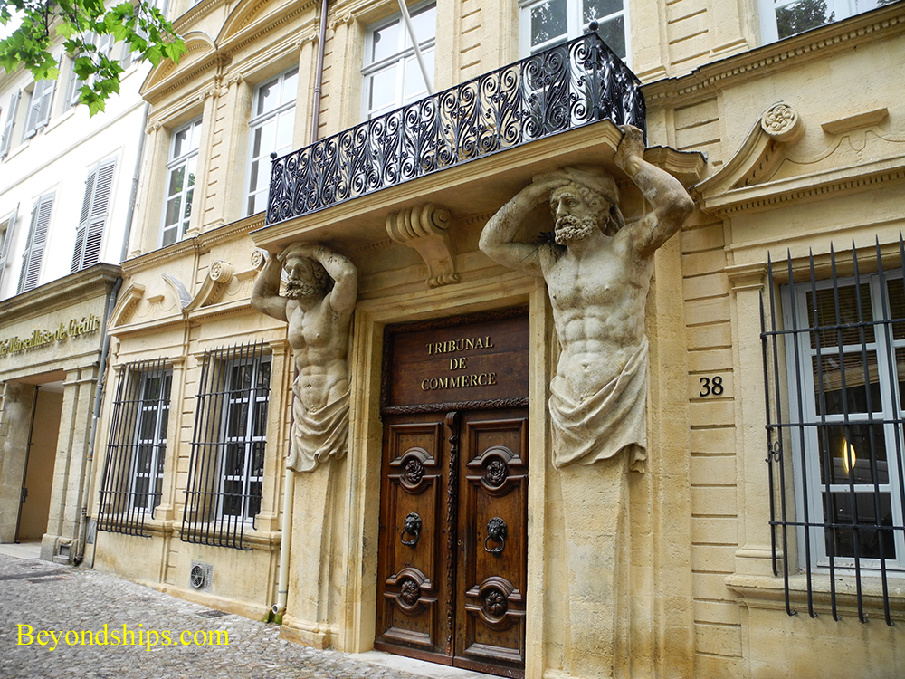 Mansion, Cours Mirabeau, Aix en Provence