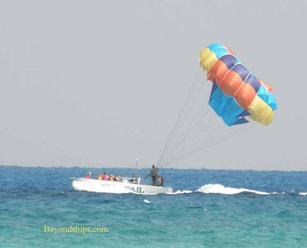 Great Stirrup Cay parasailing
