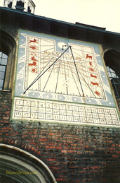 Sundial, Queens' College, Cambridge 