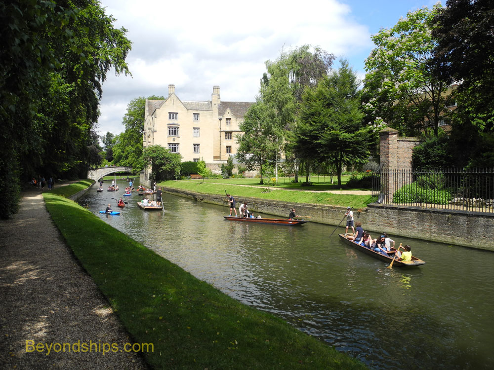 Punting, River Cam, Cambridge