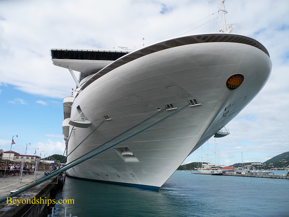 Grand Princess cruise ship in St. Thomas