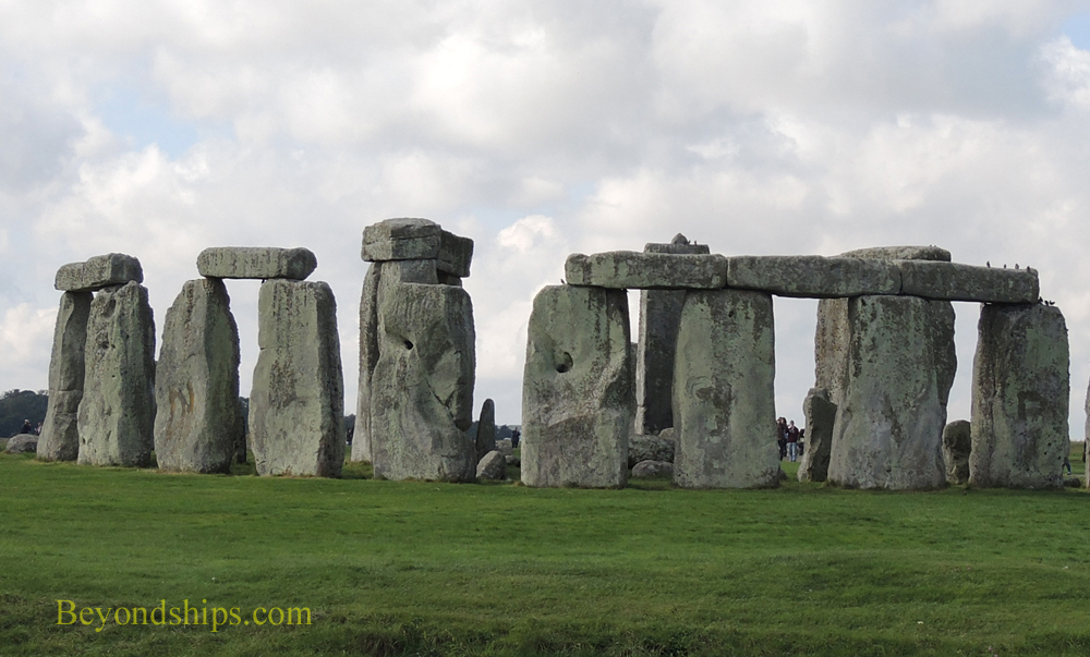 Sarsen circle, Stonehenge, England