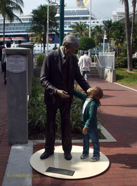 Statue in Mallory Square, Key West
