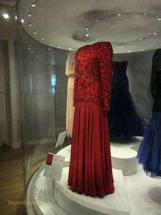 Kensington Palace, Princess Diana dress 
