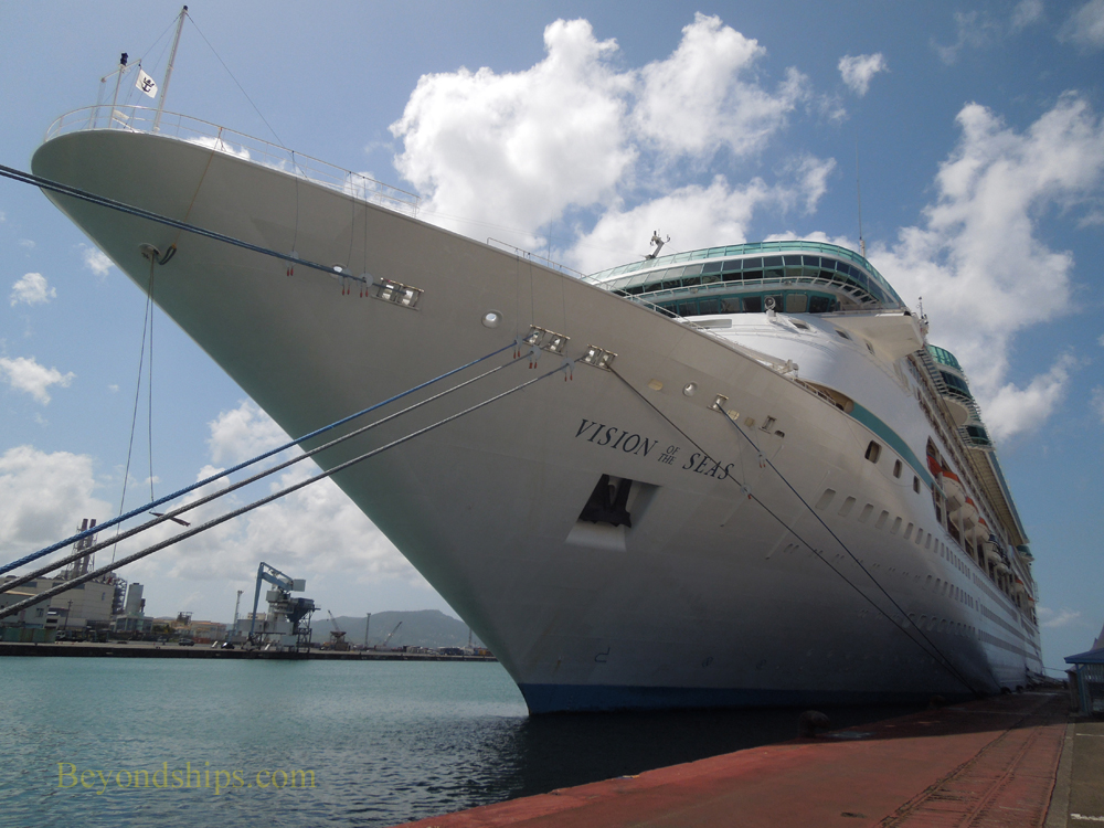 Cruise ship Vision of the Seas in Martinique