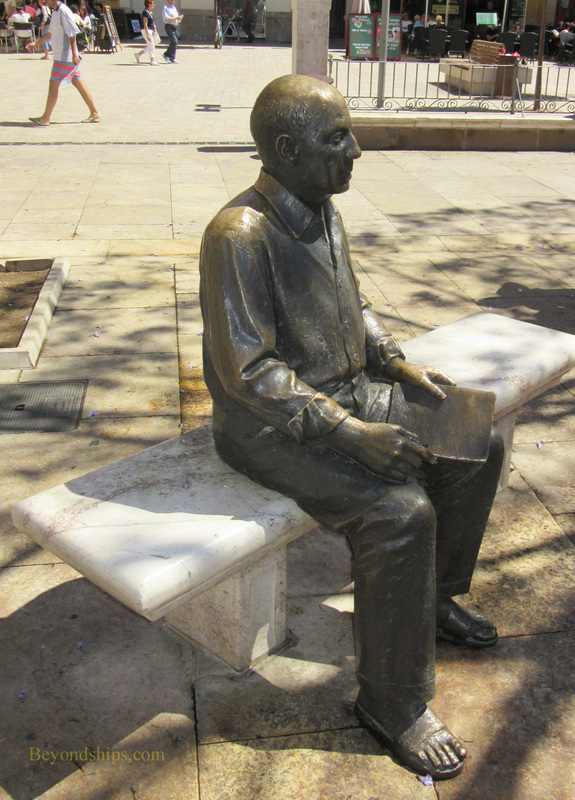 Pablo Picasso statue, Malaga Spain