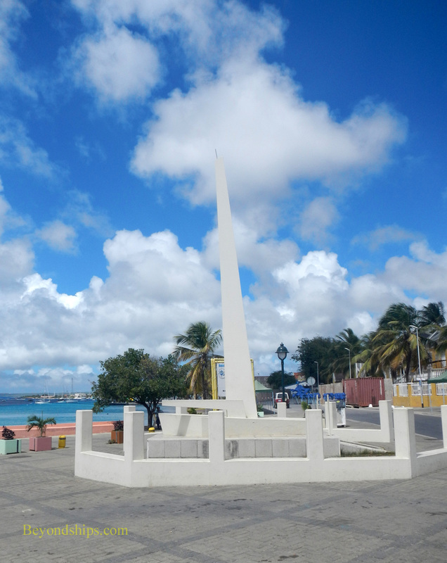 War Memorial, Kralendijk, Bonaire