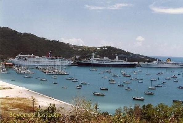Cruise ships in St. Thomas