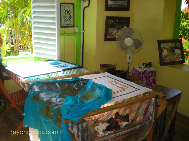 St Kitts Romney Manor Caribelle Batik