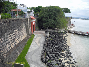 Picture Paseo de Morro, Old San Juan, cruise destination 