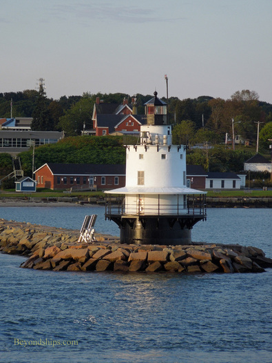 Picture Bass Island Lighthouse