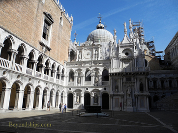 Picture cruise destination Venice Italy courtyard Doges Palace