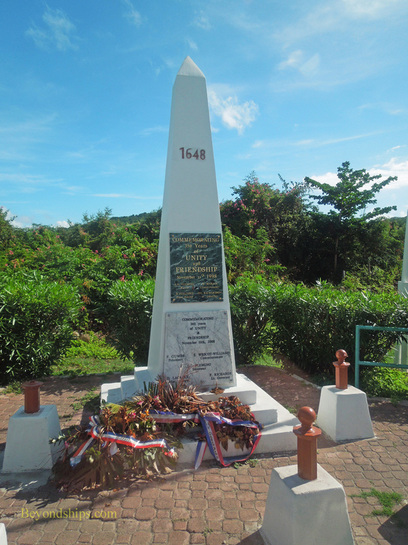 St Maarten St Martin border monument