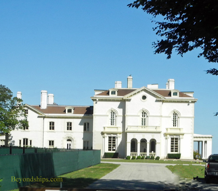 Picture Beechwood mansion Newport Rhode Island