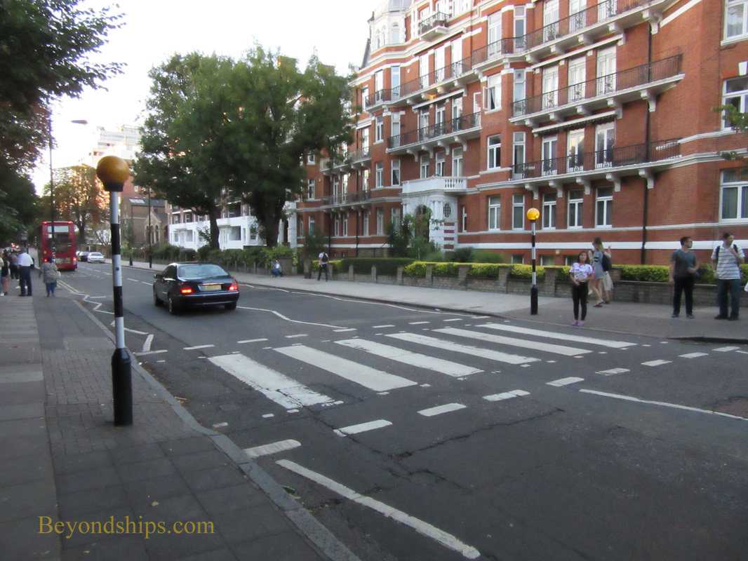 London Abbey Road crosswalk