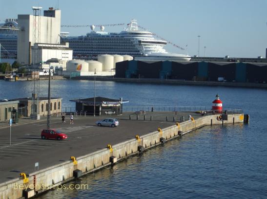 Cruise ship Crown Princess in Copenhagen