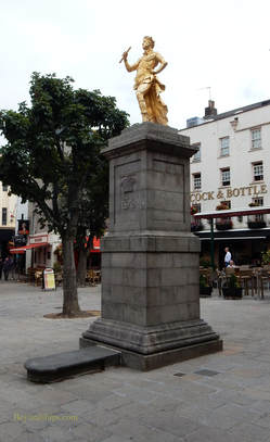 St. Helier, Jersey, Statue of King George II