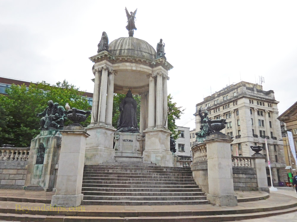 Queen Victoria statue, Liverpool