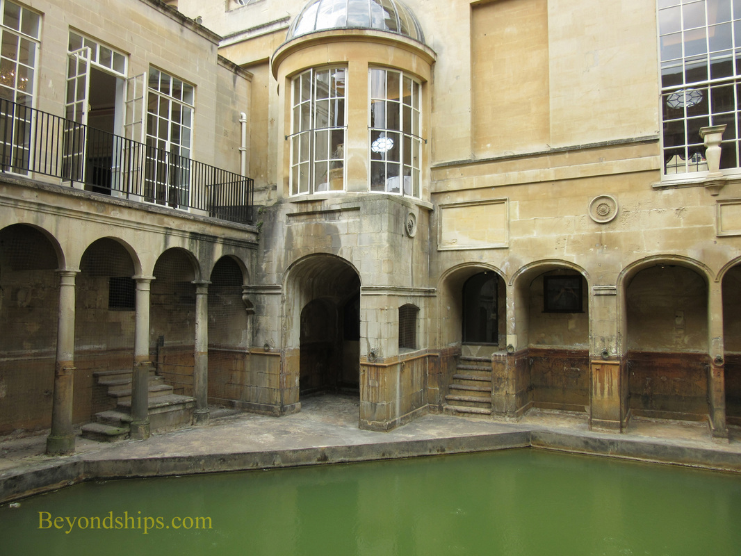 Picture Thermal spring and The Pump Room, Bath England