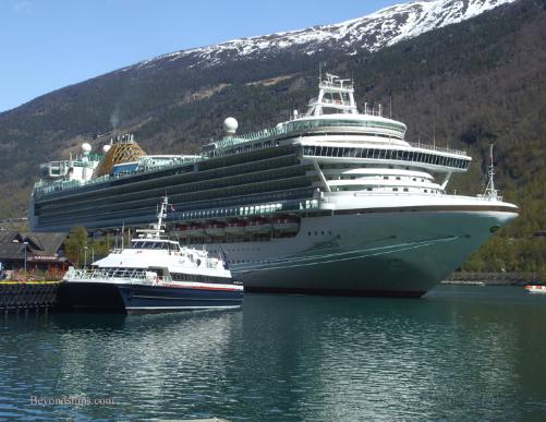 Cruise ship Ventura in Flam, Norway 